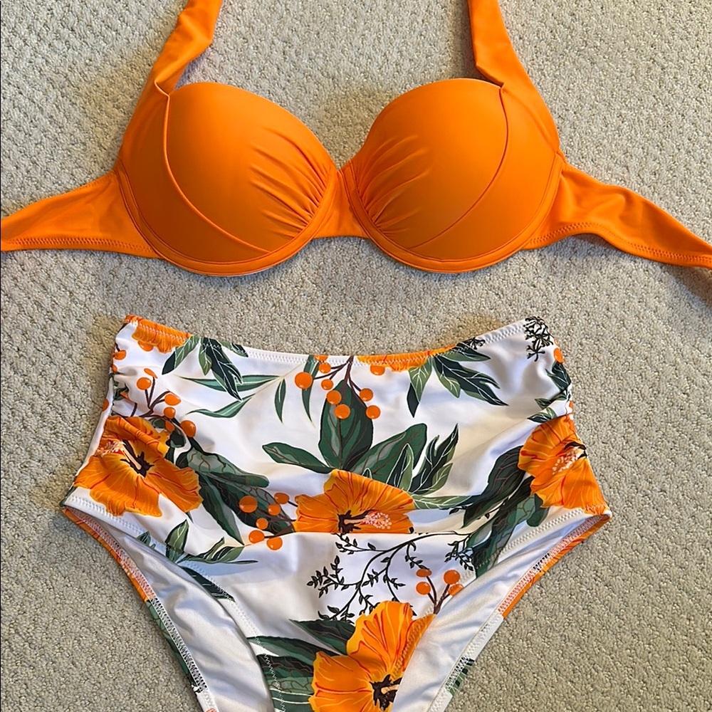 CUPSHE Orange Floral Bikini Set